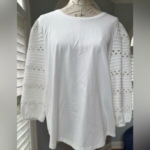 NWT Chico’s Knit Top with Ric Rac Puff Sleeve Size 3 (L/XL)